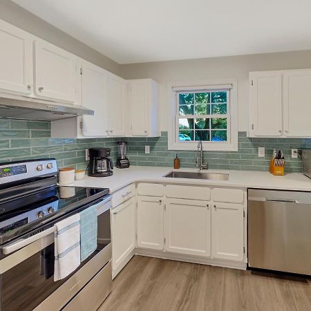 5 Min To Beach—King Beds Charleston Ngoại thất bức ảnh